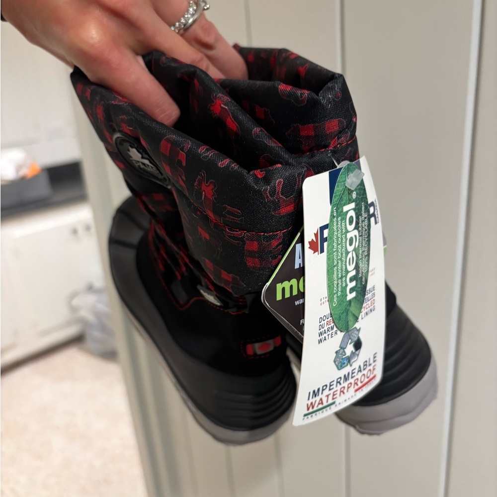 Pajar waterproof boots US3Y